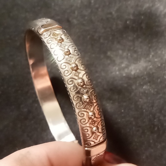 Brighton Designer wide Bangle bracelet. Silver & gold tone - Picture 1 of 5